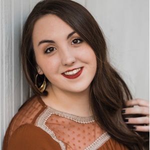 Meet your Posher, Emma